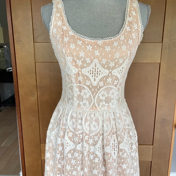 Vintage VICTOR COSTA Cream Lace Sleeveless Long Dress, Size S/M - Picture 2 of 15